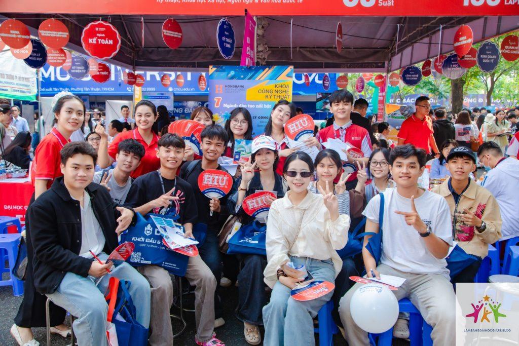 bằng đại học có giúp chuyển ngành không - Hình 4