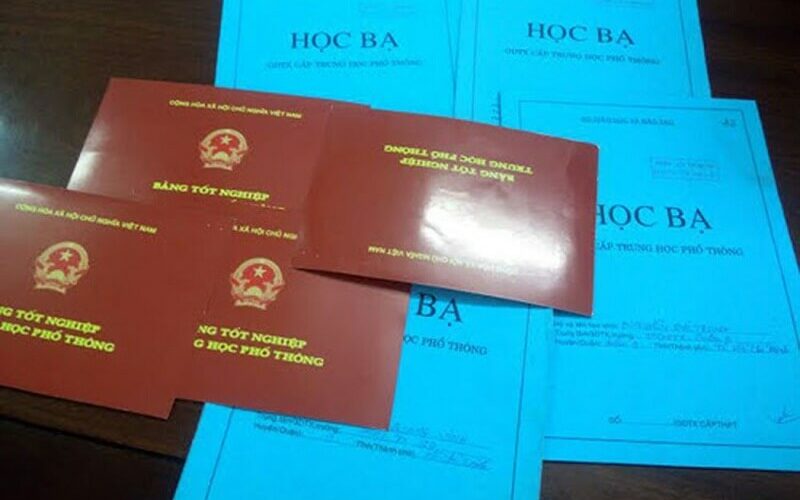 hồ sơ xin việc có cần bằng đại học không
