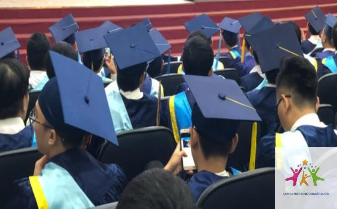 tại sao doanh nghiệp yêu cầu bằng đại học - Hình 5