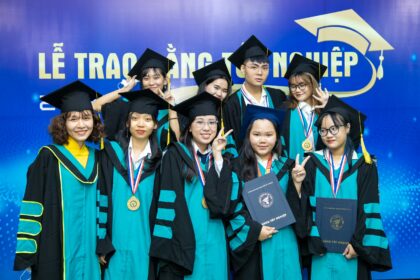 xu hướng tuyển dụng có cần bằng đại học không